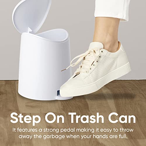 Mala plastična kanta za smeće za kupaonicu s poklopcem od 3 litre, bijela, moderna zakrivljena noga za smeće s nožnom papučicom, mini