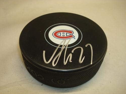 Aleks Galčenjuk potpisao je hokejsku loptu Montreal Canadiens s autogramom 1A-NHL lopte s autogramima