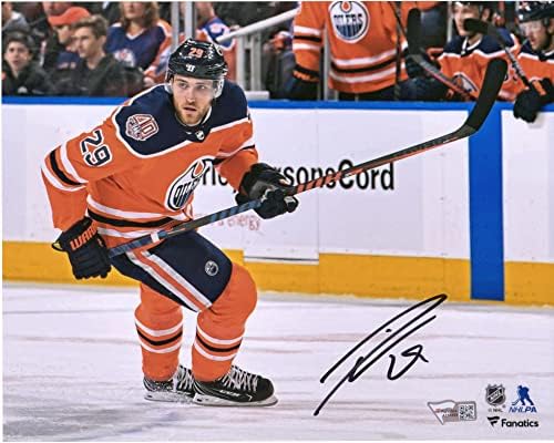 Leon Draisaitl Edmonton Oilers Autografirano 8 x 10 Fotografija klizanja narančastog Jerseyja - Autografirane NHL fotografije