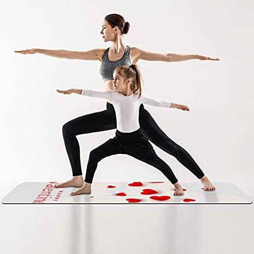 Debela Protuklizna prostirka za jogu i fitness 1/4 s ispisom letećih srca na bijeloj podlozi za jogu, pilates i podnu kondiciju